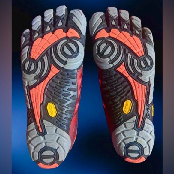 Vibram V-Train Black/Coral/Grey Wmns sz 7.5/8 - Picture 6 of 6